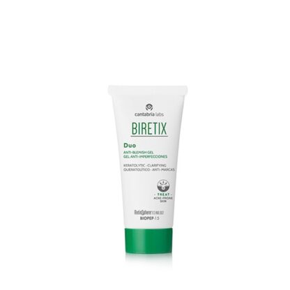 Biretix Duo Gel Anti-Imperfeições 30ml, gel renovador e purificante para a pele com tendência acneica. Os seus ingredientes atuam a dois níveis, estimulando a renovação celular e promovendo a eliminação suave das células mortas da superfície cutânea, prevenindo a obstrução dos poros e a formação de imperfeições, e simultaneamente abrandando a proliferação dos agentes agravantes das lesões.