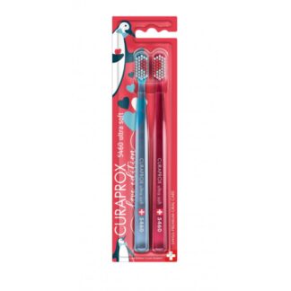 Descubra a magia de partilhar momentos de cuidado pessoal com as Curaprox Escovas CS 5460 Love Edition de 2024,