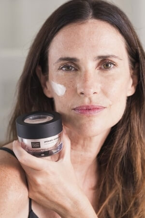 Rotina de hidratação facial intensiva