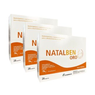 Natalben Oro – 28 Saquetas Suplemento multivitamínico e multimineral para a gravidez – suporte completo para a mãe e o bebé. Natalben Oro é um suplemento alimentar em saquetas orodispersíveis, desenvolvido para responder às necessidades nutricionais específicas da gravidez, promovendo a saúde da futura mãe e o desenvolvimento saudável do bebé. A sua fórmula completa e equilibrada inclui vitaminas essenciais, minerais e oligoelementos, facilitando o aporte de nutrientes fundamentais nesta fase tão exigente. Prático e fácil de tomar – basta despejar o conteúdo diretamente na boca, sem necessidade de água – Natalben Oro é a solução ideal para mulheres grávidas que procuram conforto, segurança e eficácia na suplementação diária. Benefícios Ácido Fólico (Vitamina B9) e Vitamina B12: contribuem para o crescimento do tecido materno e para o processo de divisão celular Vitamina D: essencial para a formação e manutenção de ossos normais, tanto para a mãe como para o bebé Iodo: contribui para o desenvolvimento cognitivo normal do feto Magnésio e Cálcio: ajudam a reduzir o cansaço e fadiga, e apoiam a saúde óssea e muscular Ferro: contribui para a formação dos glóbulos vermelhos, ajudando a prevenir a anemia gestacional Zinco, Manganês e Selénio: reforçam o sistema imunitário e protegem as células contra o stress oxidativo Suplemento sem glúten, de toma simples e com excelente absorção Composição ativa Vitaminas: B9 (Ácido Fólico), B12, D Minerais: Ferro, Cálcio, Magnésio, Iodo, Zinco, Manganês, Selénio Fórmula equilibrada, adaptada às necessidades nutricionais da gravidez Modo de Utilização Tomar 1 saqueta por dia. Despejar diretamente o conteúdo da saqueta na boca. Não é necessário água. Recomenda-se o uso contínuo, de preferência desde o início da gravidez ou conforme indicação médica. Nota: Os suplementos alimentares não devem ser utilizados como substitutos de uma alimentação variada e equilibrada e de um estilo de vida saudável.